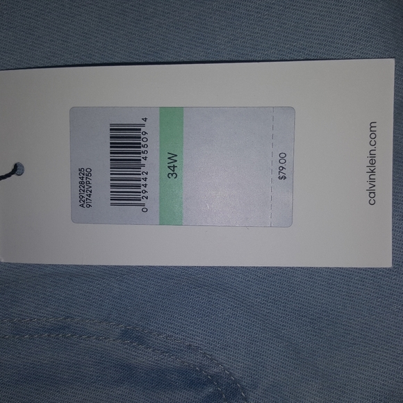 Calvin Klein Jean shorts - Picture 3 of 4